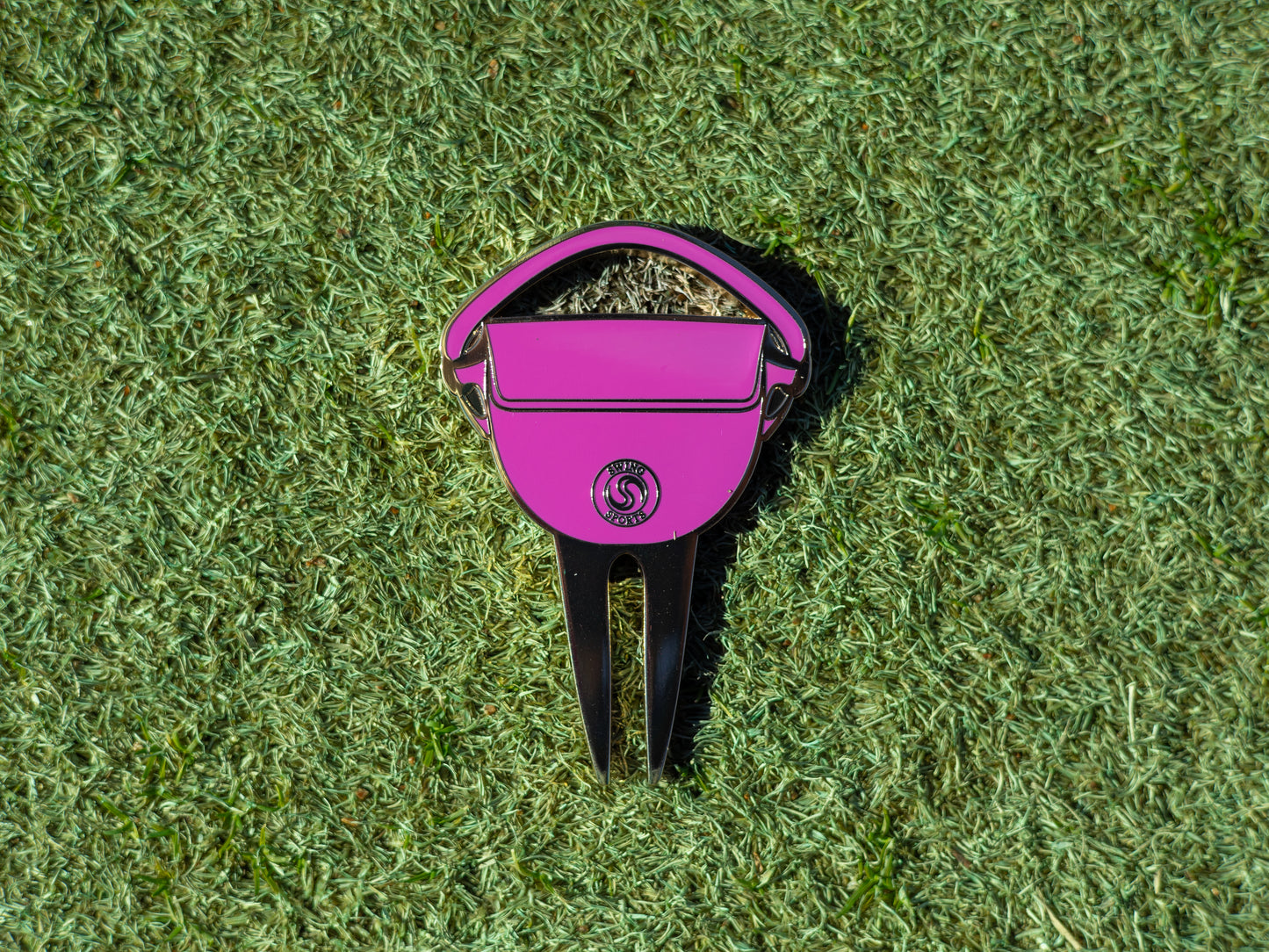 The Anni - Ball Markers and Divot Tools